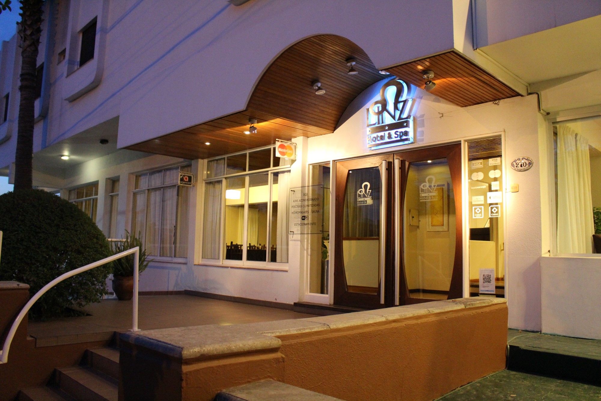 Linz Hotel 3*